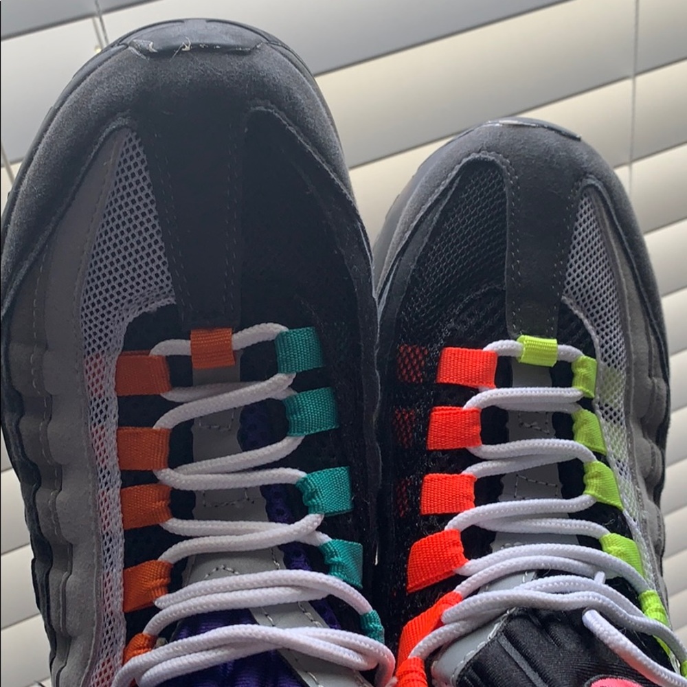 Nike AirMax 95 - Picture 2 of 6